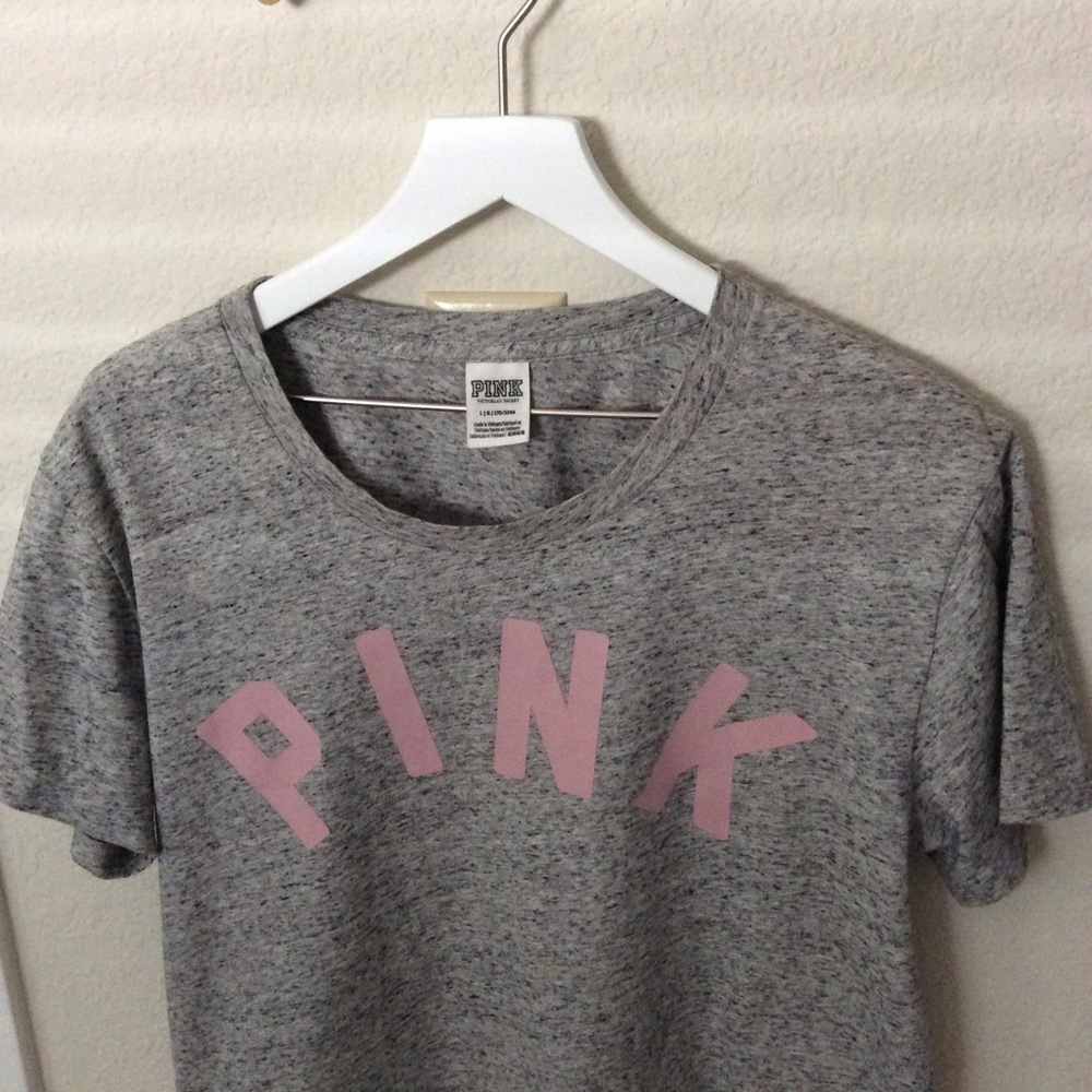 PINK Victoria’s Secret cropped tee
